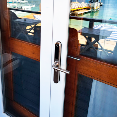 Cerradura Digital YSD100 para puerta abatible + kit apertura con celular